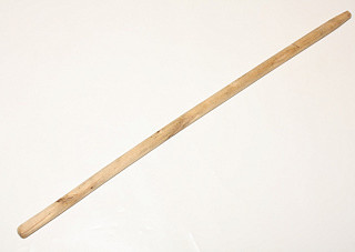 Черенок для зимних  лопат, деревянный высший сорт (d=32мм, h=1,2м)