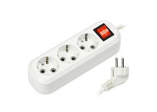 Удлинитель SmartBuy, 3 гн. 5м. 16А/3,5кВт с выкл. и заземлением ПВС 3х1,0 (SBE-16-3-05-ZS)/40(585)