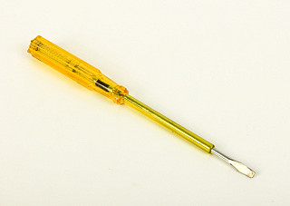 Отвертка-индикатор РЕСАНТА 6875-304 В "