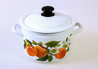 Кастрюля эмалированная г.Керчь 4,0л (41704-142/6) 