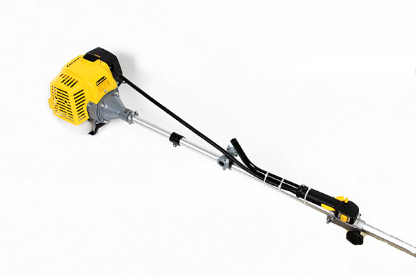 Триммер CHAMPION Т333 (разъемн.прям. 0,9кВт 32,6см3 U-ручка легк.старт 9,4кг)