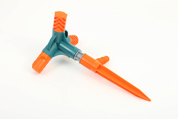 Распылитель MEDALYAN Турция пластиковый поливочный большой (3-х лепестковый) (1/50) TR 01)