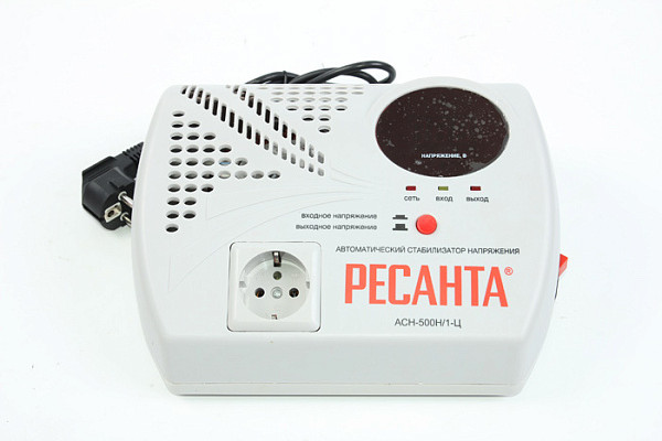 Стабилизатор Ресанта АСН- 500Н1/1-Ц (настенный)