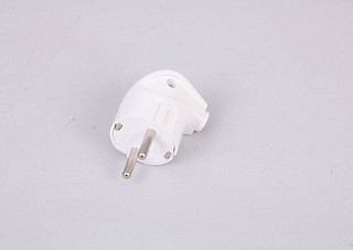 Вилка сетевая MAKEL 10027 c/заз. угловая